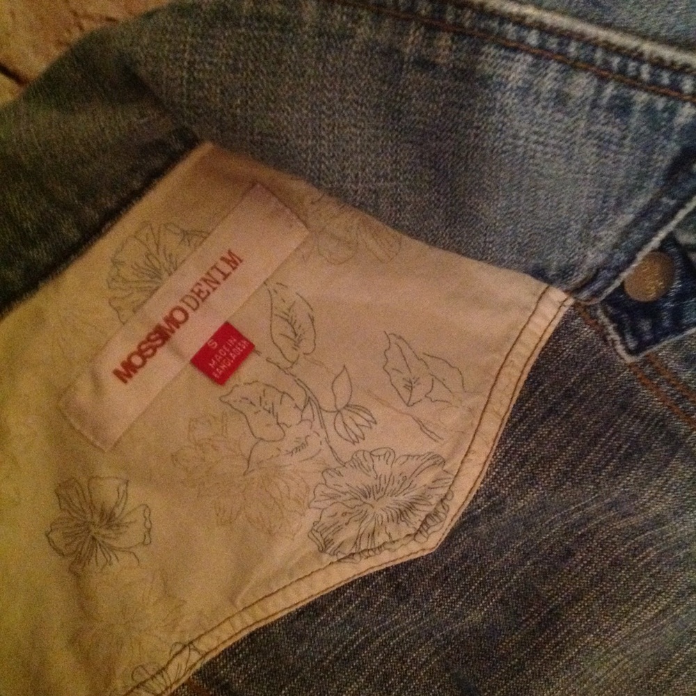 Mossimo Denim Jacket Size Small - image 5